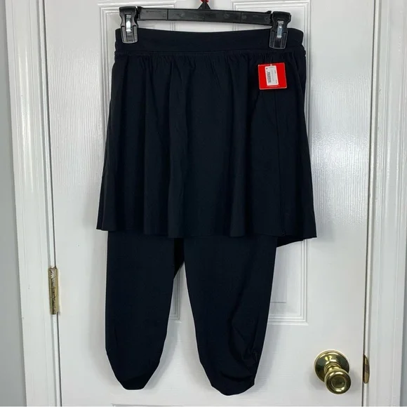 Spanx Booty Boost Skirt around Knee Size Medium - Picture 1 of 4